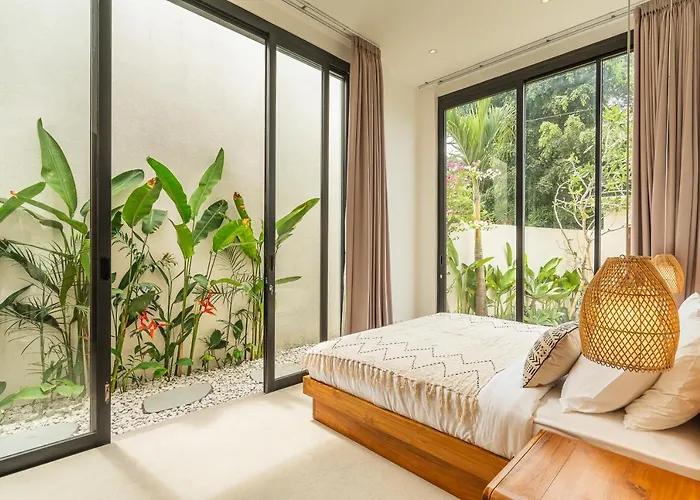 Modern 3 Bedroom In The Heart Of Canggu (Bali)